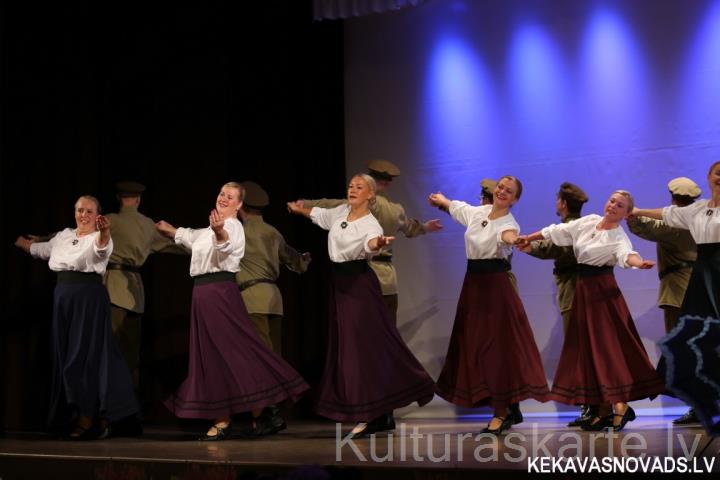 Baloži